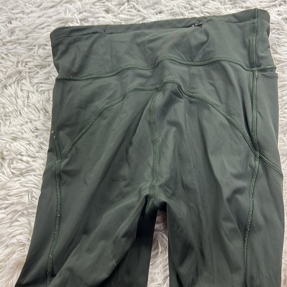 Lululemon Final Lap Crop *23" Evergreen - Picture 5 of 7